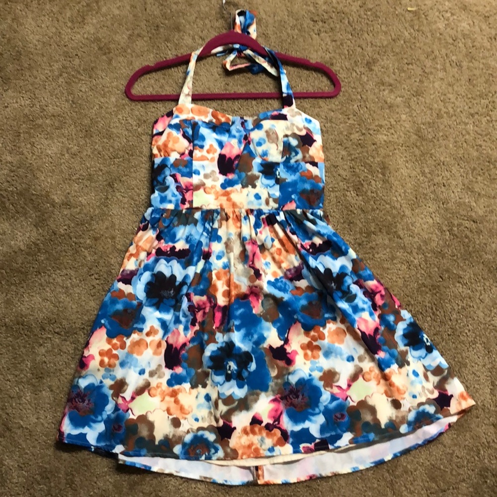 Vintage style halter dress, Size M, by Moon